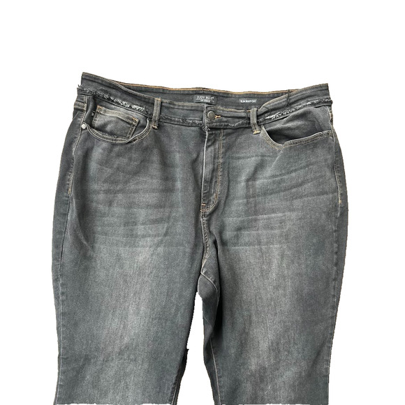 Judy Blue Jeans Womens 24W Black Slim Bootcut High Rise Stretch Raw Released Hem - Picture 5 of 13